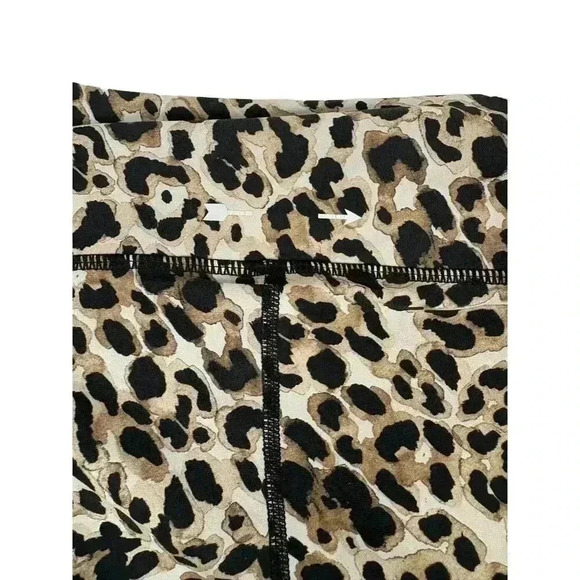 Women’s The Upside size XS leopard print athletic bike shorts - Picture 5 of 5